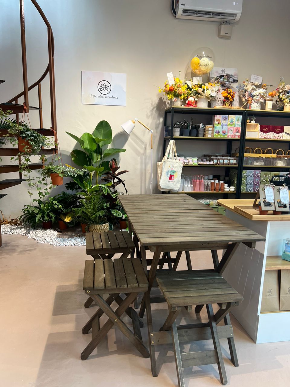 Fuji Glass Terrarium Workshop