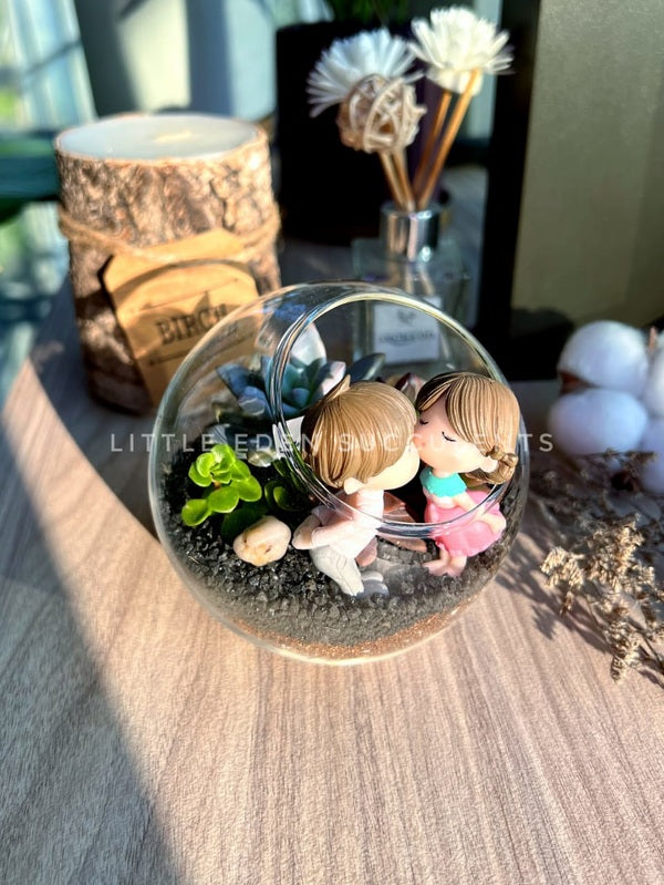 Round Glass Succulent Terrarium (M)
