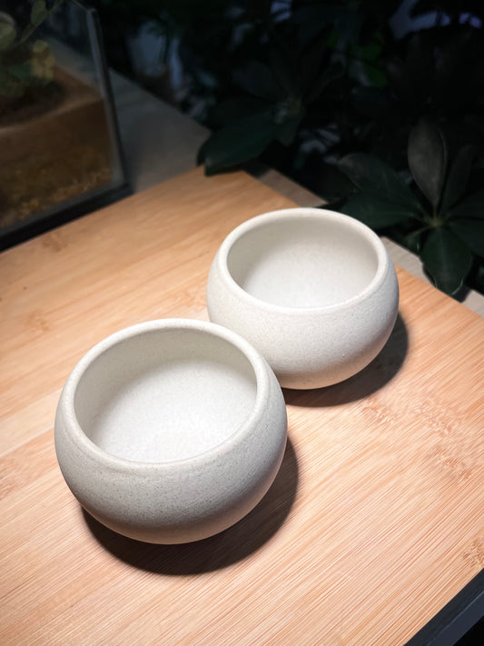 Light Grey Matt Textured Claypot