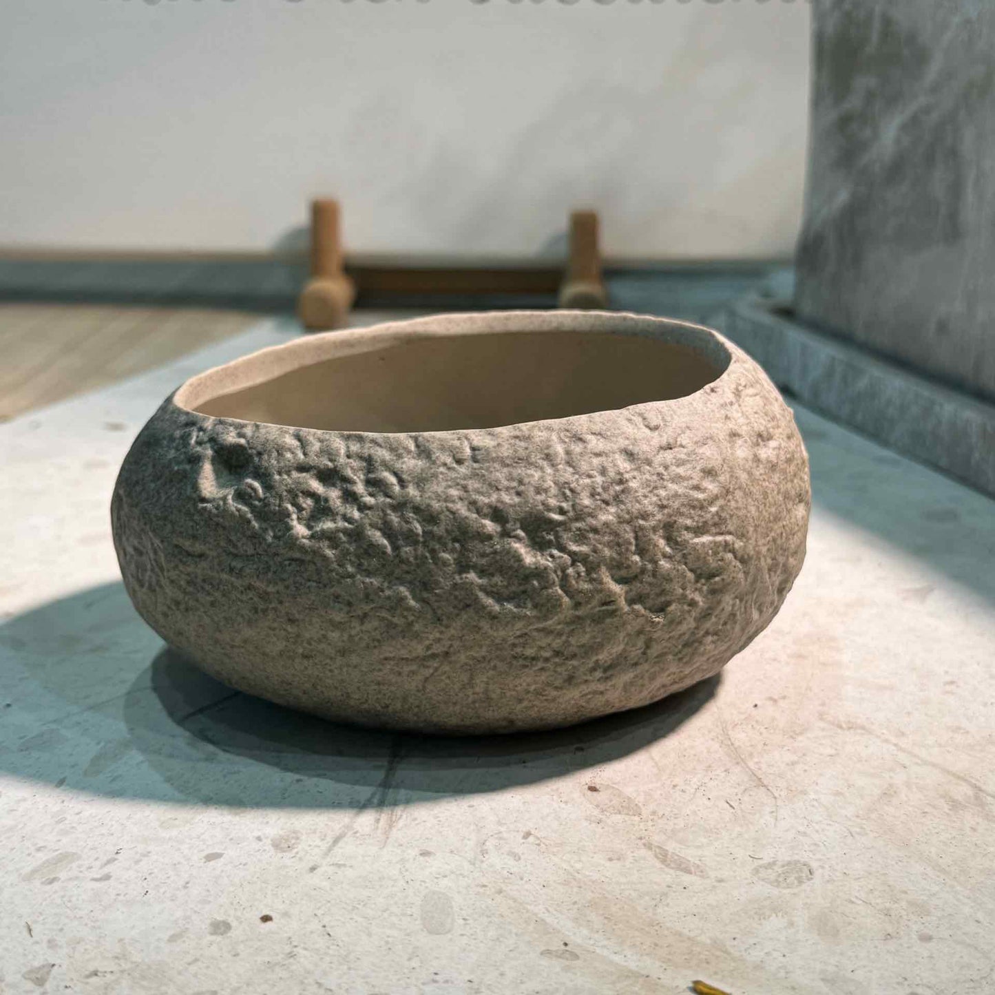 Pebble-like Faux Stone Pot